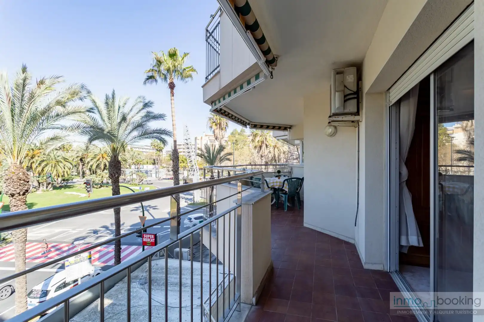 Terrasse von Wohnungen zum Verkauf in Salou mit Klimaanlage, Heizung und Terrasse