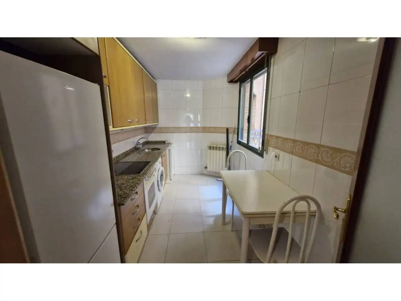 Cuina de Pis en venda en  Logroño amb Calefacció, Parquet i Terrassa