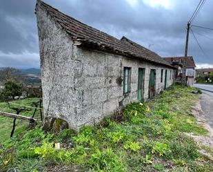 Vista exterior de Casa o xalet en venda en Pazos de Borbén amb Jardí privat