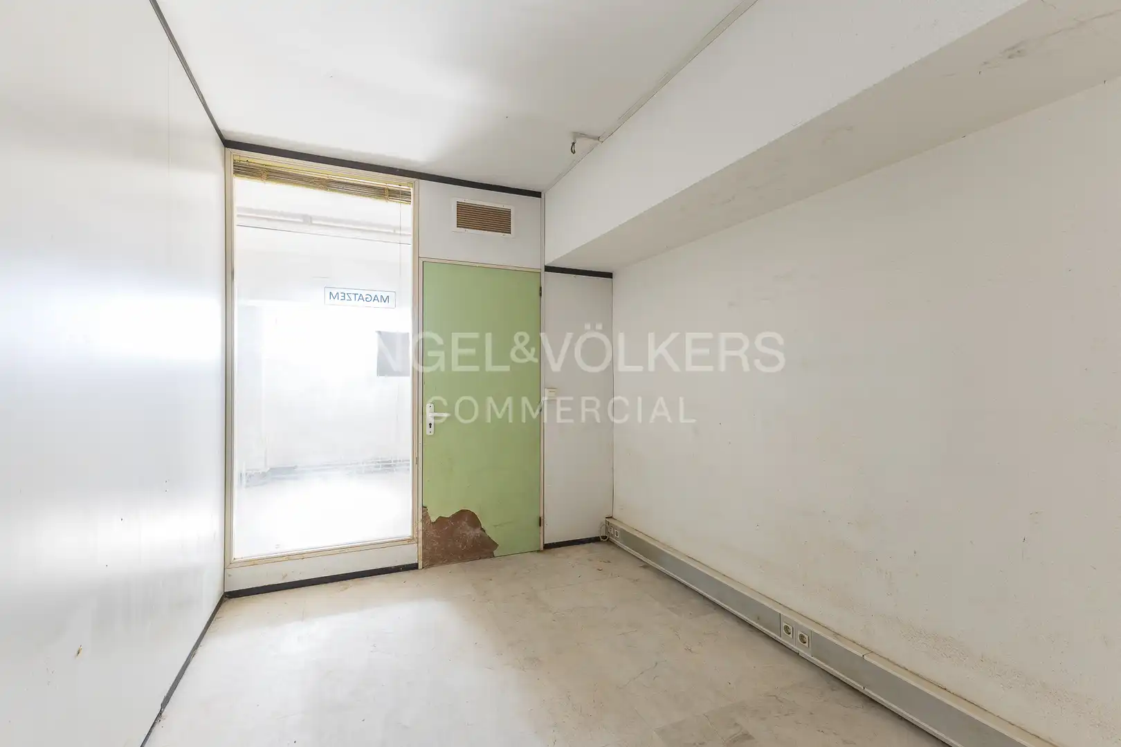 Büro zur Miete in Esplugues de Llobregat