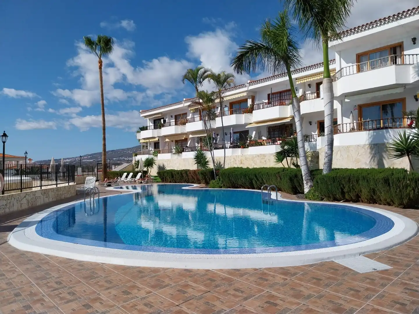 Appartamento con piscina in vendita a cataluña 1