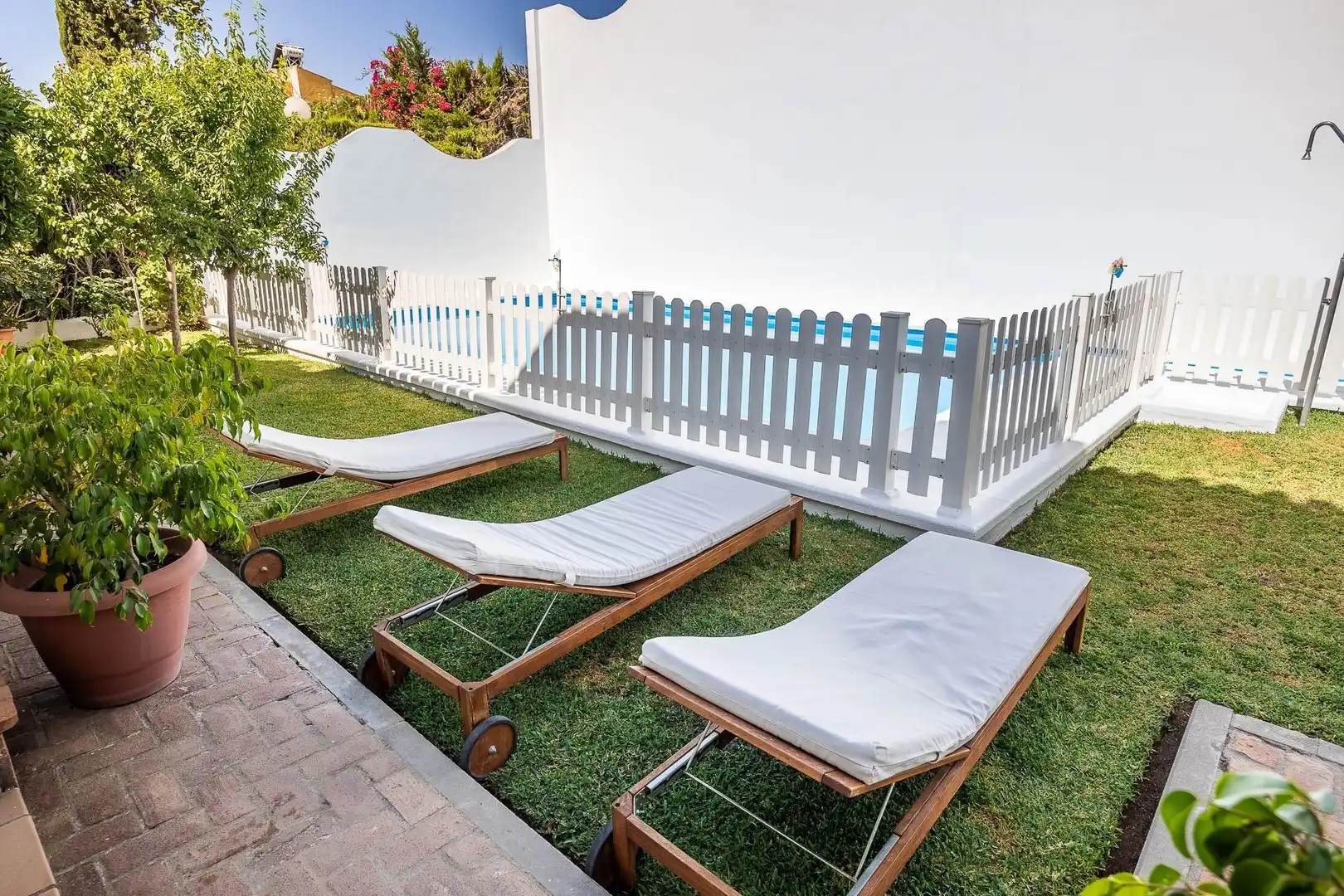 Terrace of Houses for sale in Tomares  with Air Conditioner, Heating and Private garden