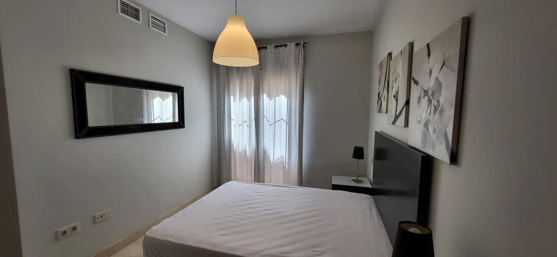 Flat for rent in Calle Victoria, 76, La Victoria