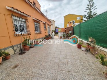 Villa avec jardin à vendre à Oliva Playa