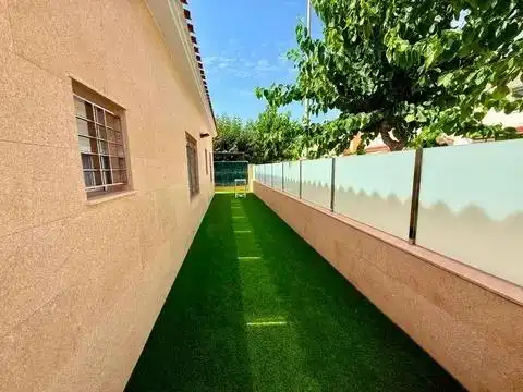 Terrassa de Casa o xalet en venda en Pilar de la Horadada