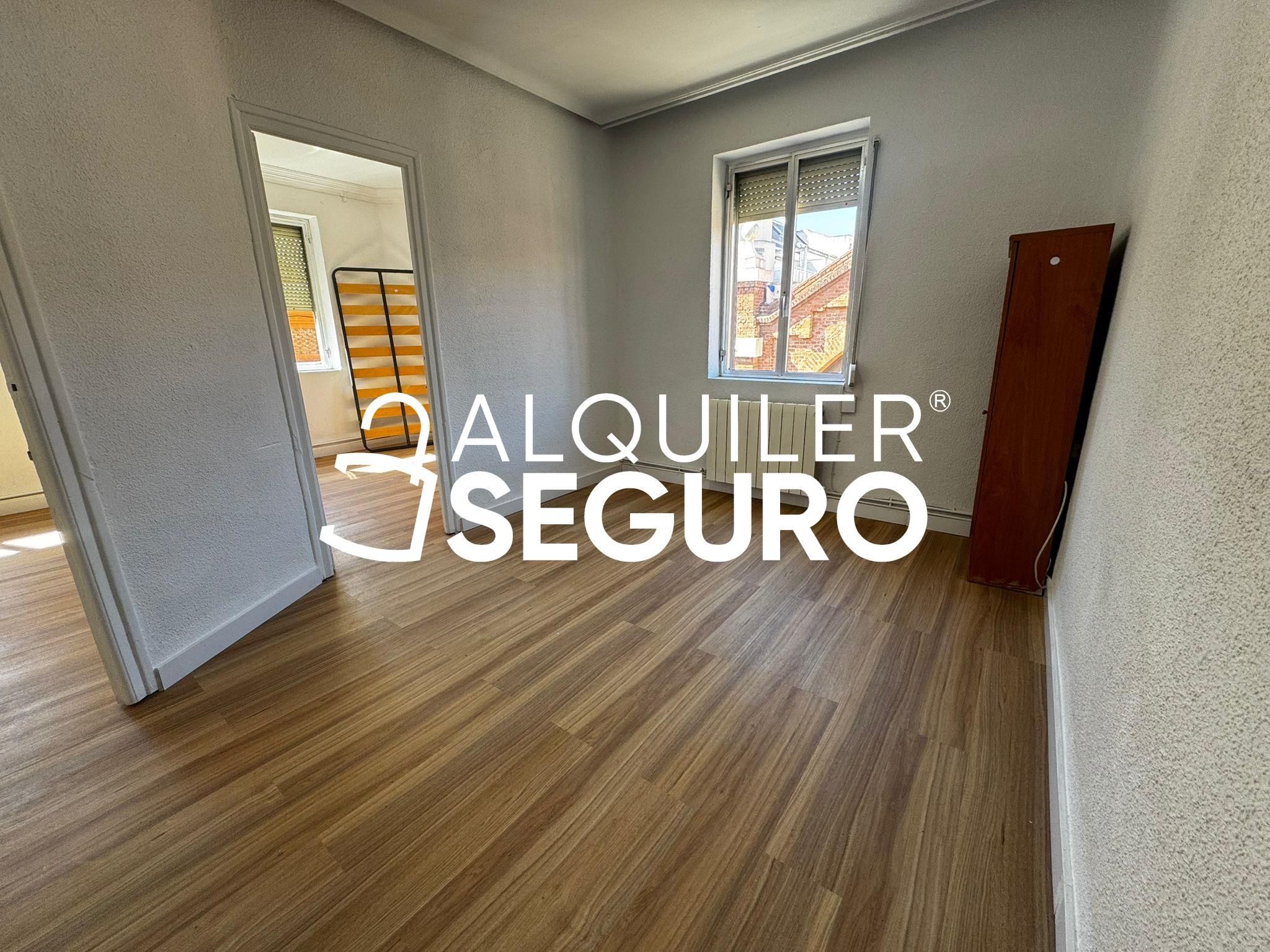 Habitación de Piso de alquiler en  Madrid Capital con Calefacción