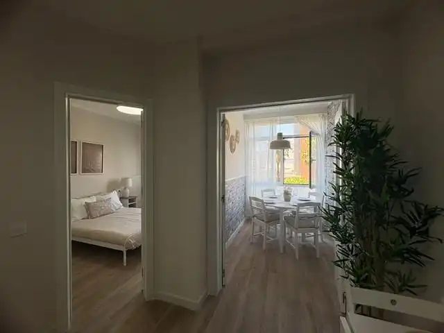 Bedroom of Flat for sale in Barcelona