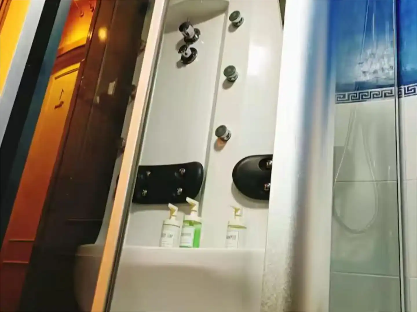 Badezimmer von Wohnung zur Miete in Écija mit Klimaanlage und Balkon