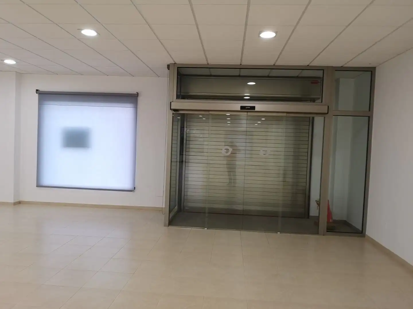 Business premises to rent in Meis, imagen 5