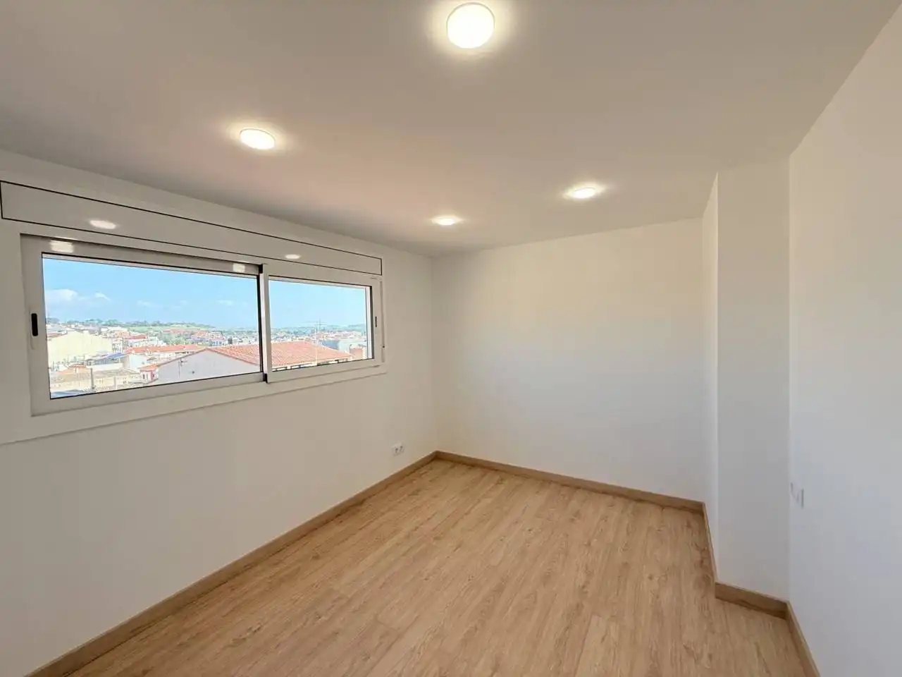 Habitación de Oficina en venta en Sant Sadurní d'Anoia con Aire acondicionado y Calefacción