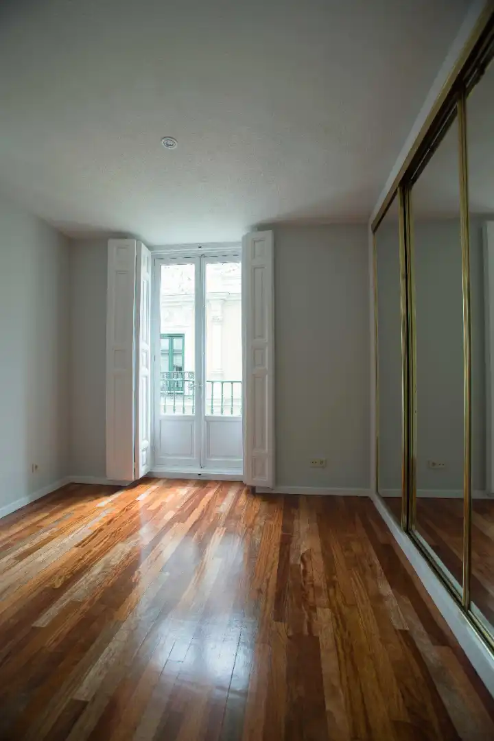 Bedroom of Flat for rent in Madrid  with Air Conditioner, Heating and Parquet flooring