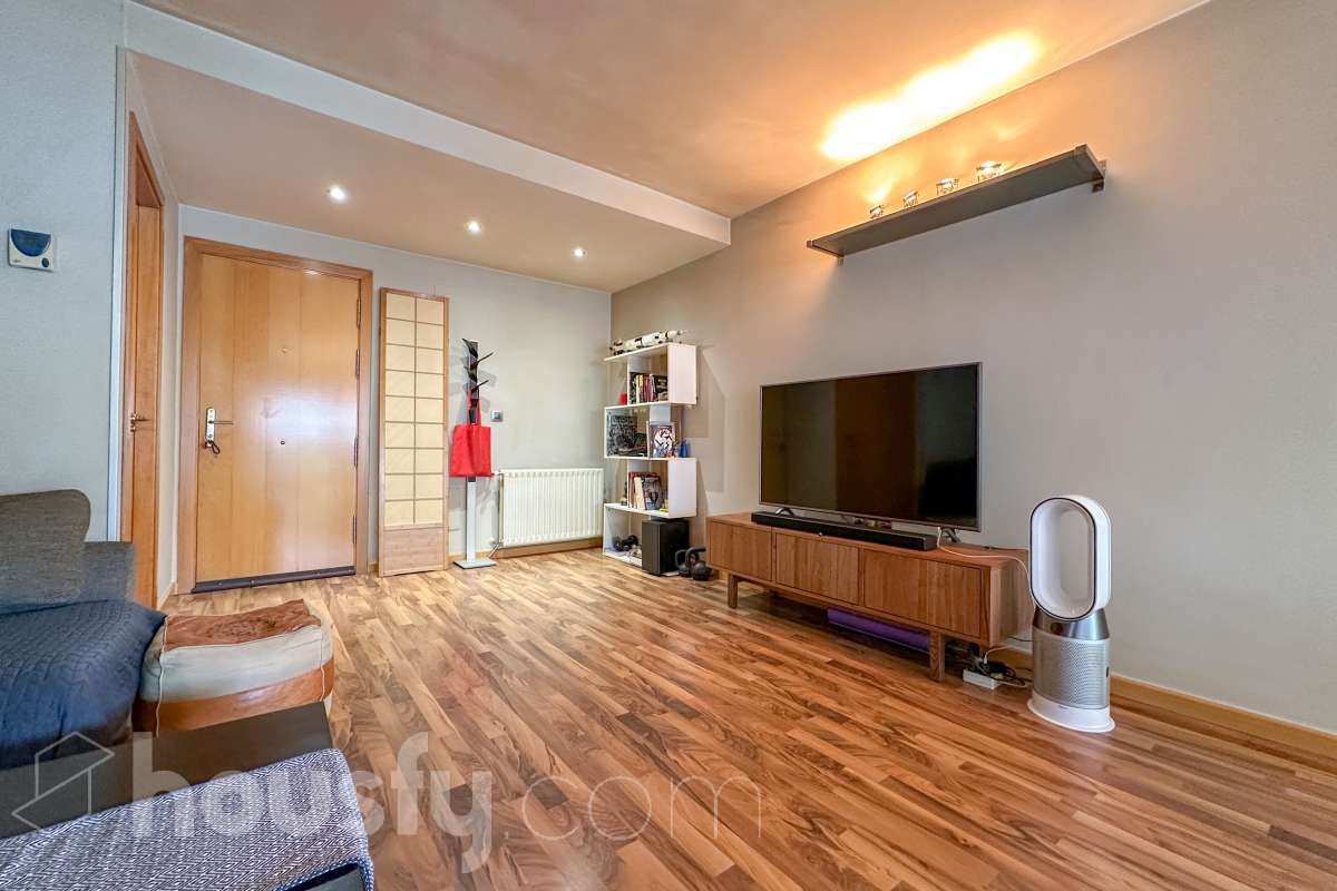 Living room of Flat for sale in  Madrid Capital  with Air Conditioner, Heating and Terrace
