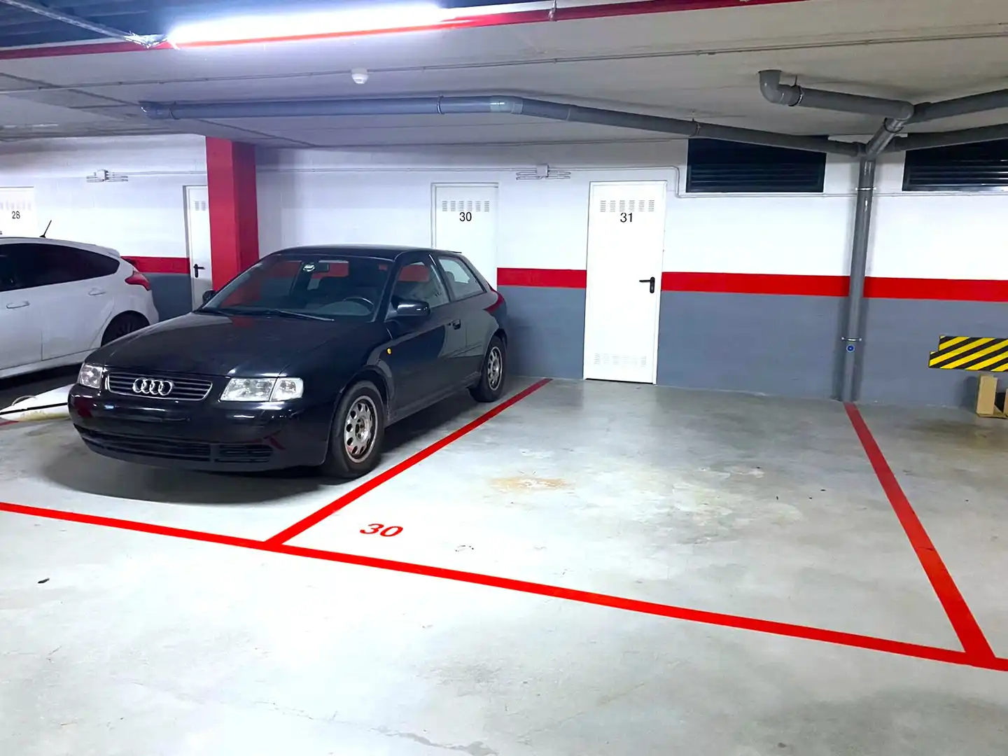 Parking of Flat for sale in Castro-Urdiales  with Heating, Private garden and Parquet flooring
