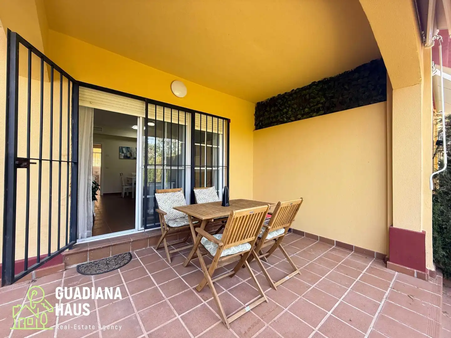 Terrasse von Wohnungen zum Verkauf in Ayamonte mit Privatgarten, Terrasse und Gemeinschaftspool
