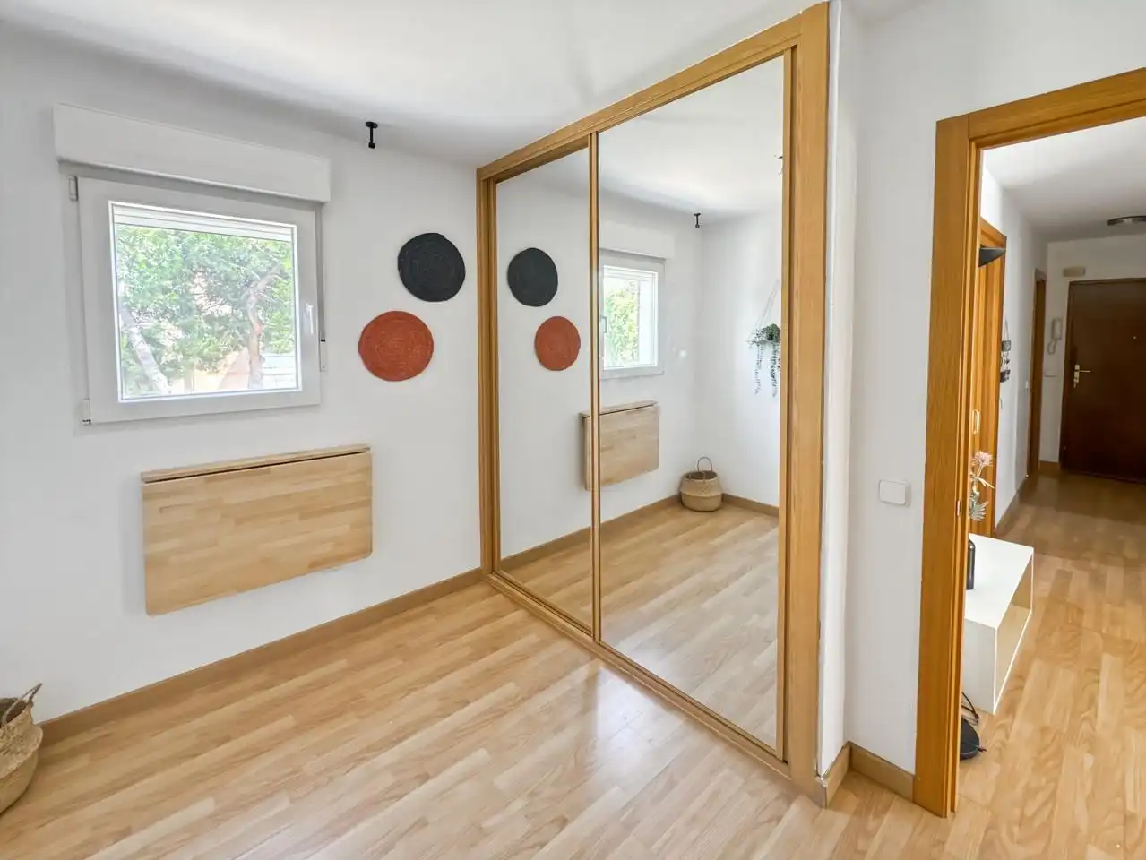 Bedroom of Flat for rent in Madrid  with Air Conditioner, Heating and Terrace