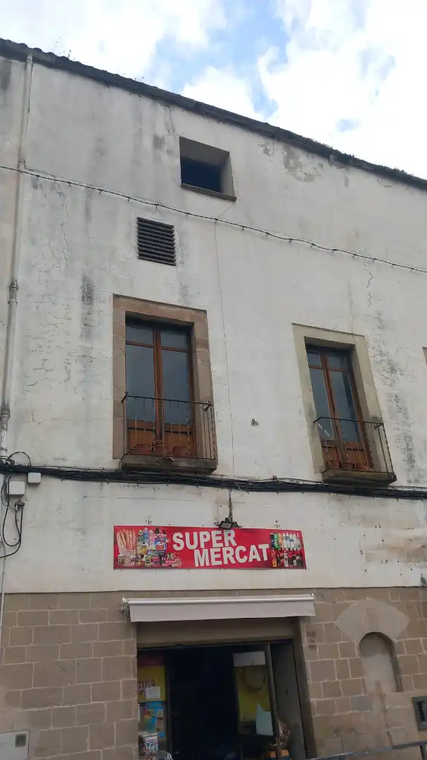 Casa con jardín en venta en Plaça Carles Amat, imagen 2