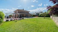 Garden of House or chalet for sale in Villaviciosa de Odón  with Air Conditioner, Heating and Private garden