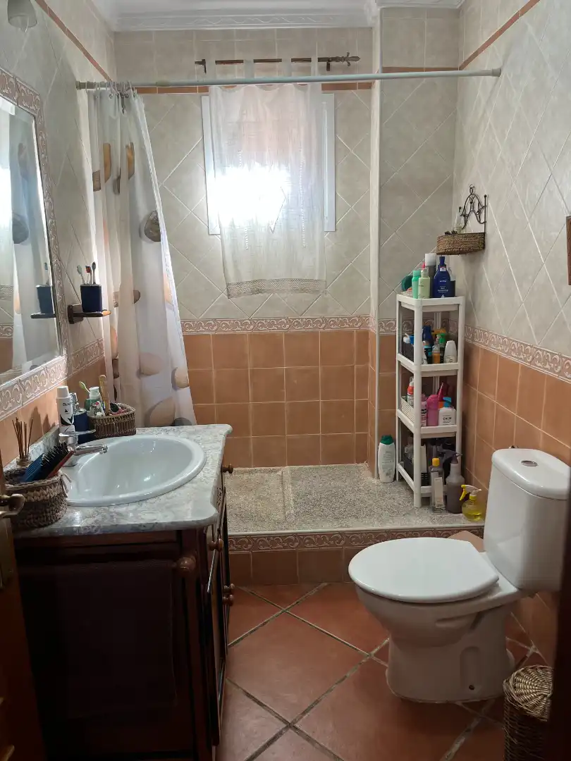 Baño de Finca rústica en venta en Cártama con Aire acondicionado, Terraza y Amueblado