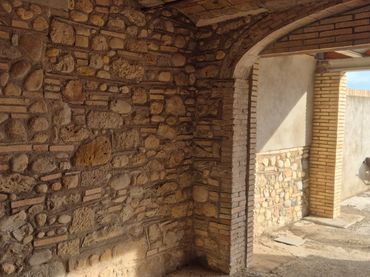 Casa rústica con balcón en venta en Carrer de la Creu