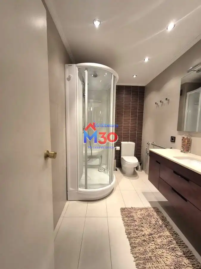 Bathroom of Flat for sale in Miranda de Ebro  with Heating and Terrace