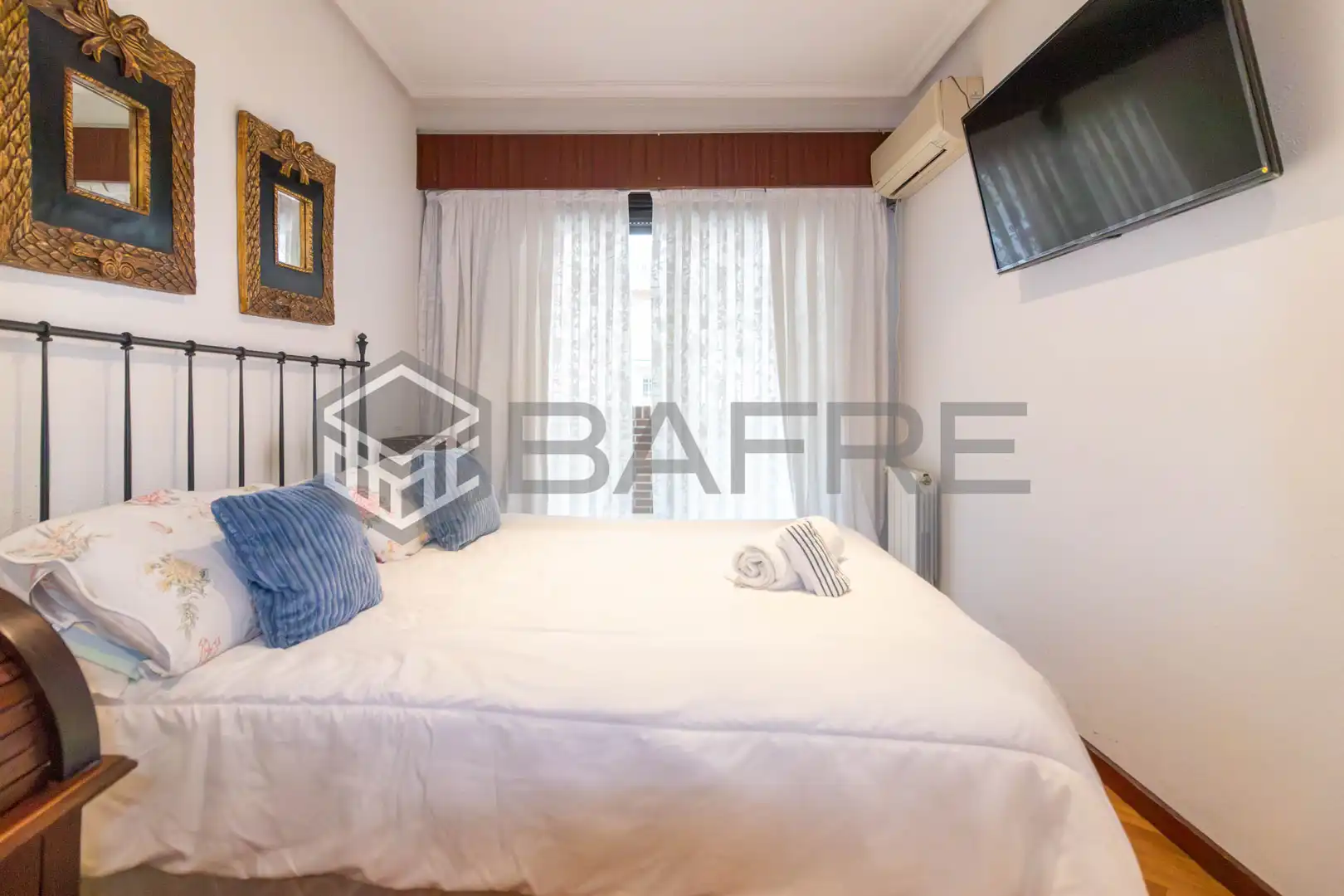 Flat for sale in Adelfas
