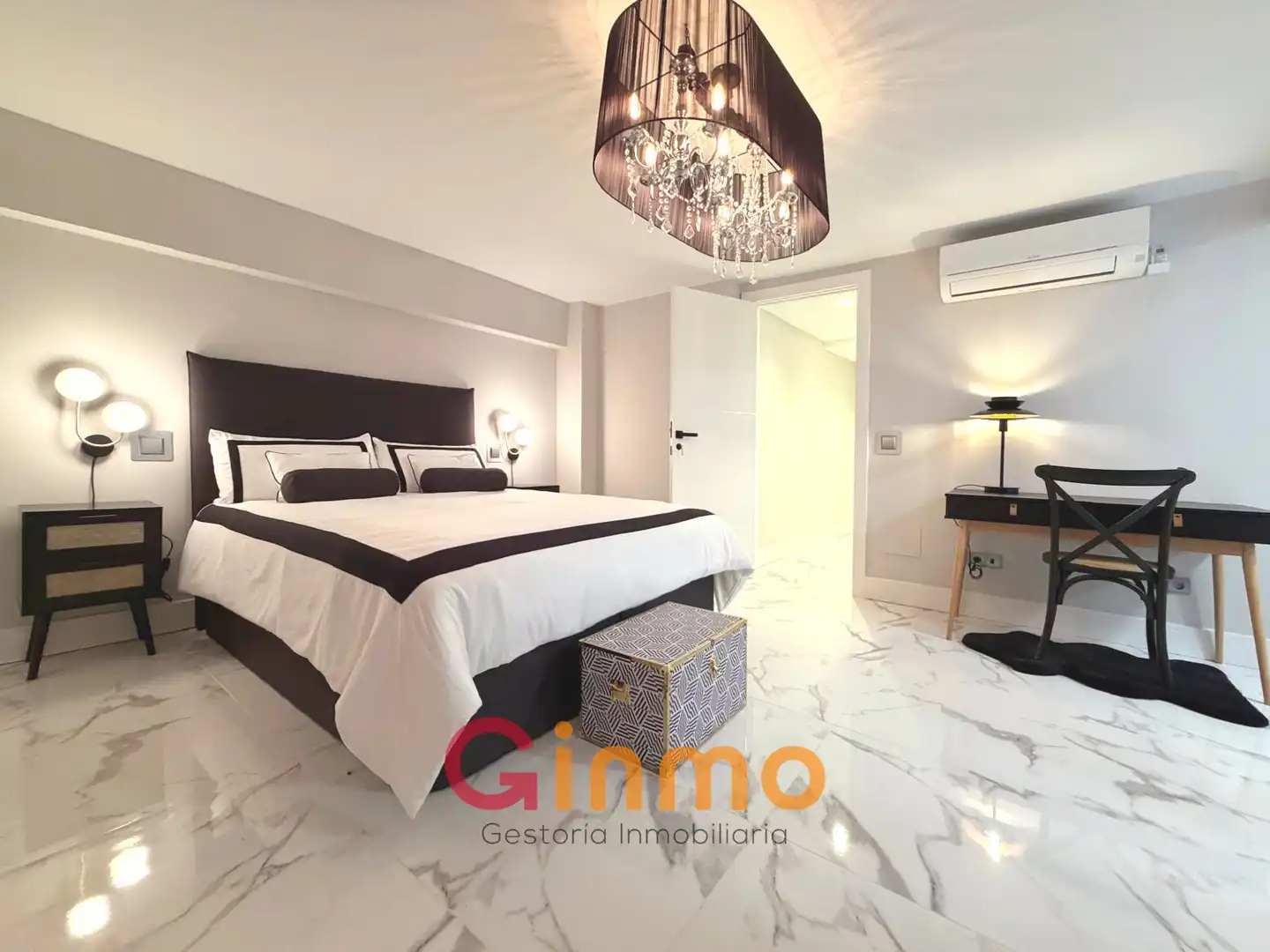 Schlafzimmer von Wohnung zur Miete in Madrid mit Klimaanlage, Heizung und Möbliert
