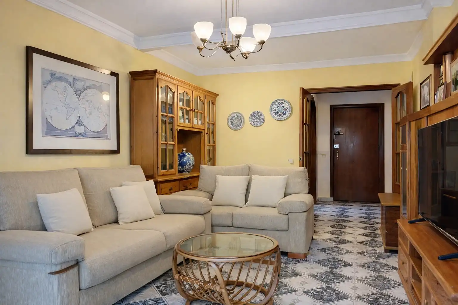 Apartament amb terrassa en venda a Estepona Pueblo, imagen 5