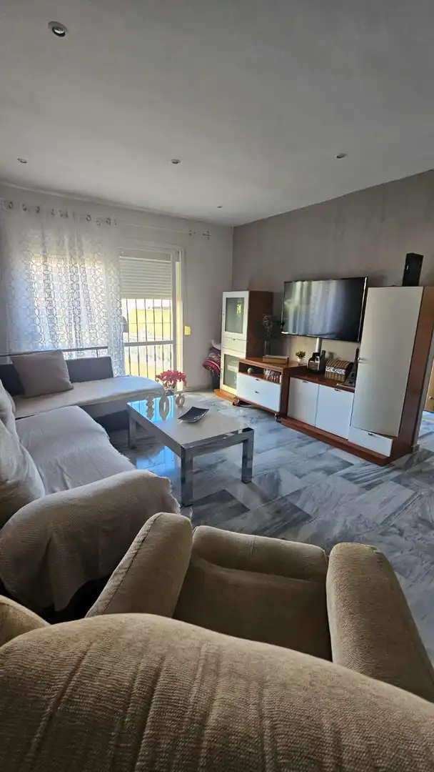 Sala de estar de Casa o chalet en venta en Alhaurín de la Torre con Aire acondicionado, Calefacción y Terraza