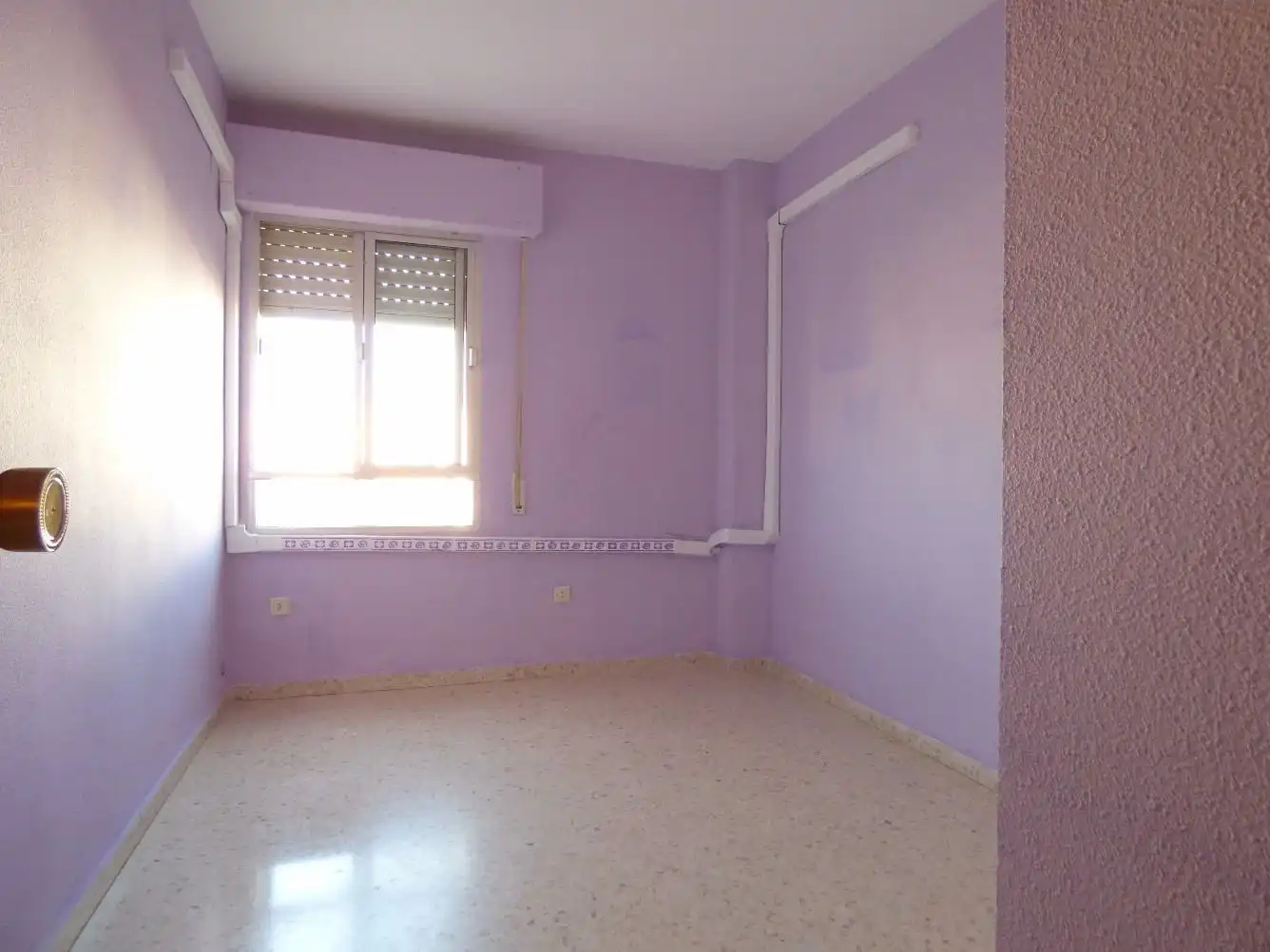 Flat for rent in Calle Pintor Hernández Homedes, Camposoto - Gallineras