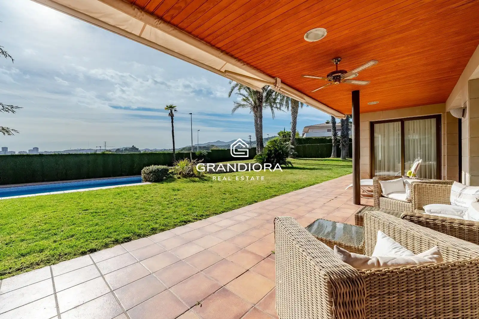 Detached house with pool for sale in Calle Llaüt, imagen 39