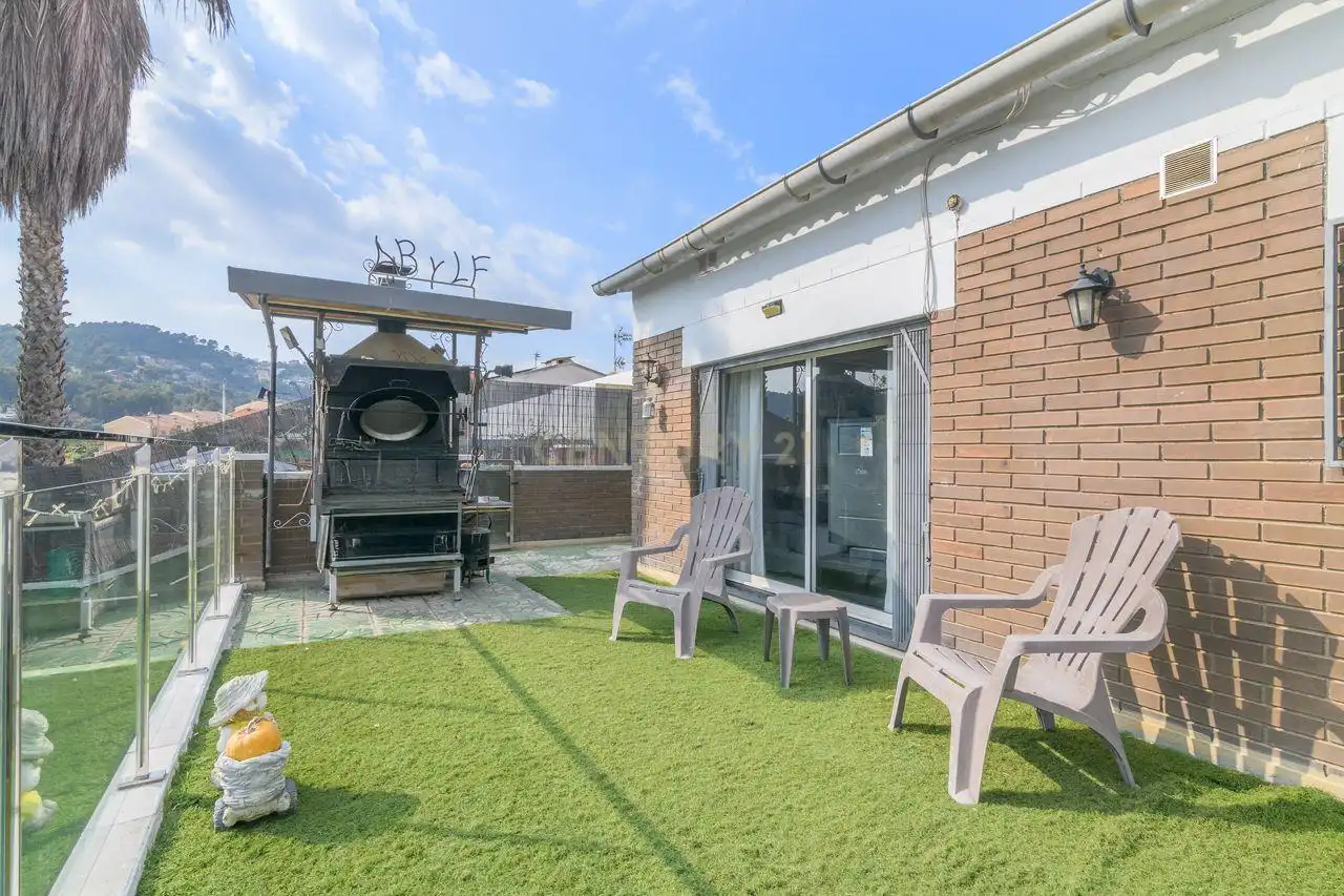 Casa con jardín en venta en Sant Vicenç Dels Horts, imagen 8