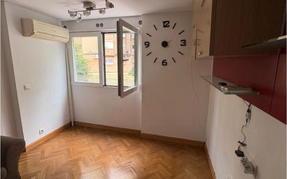 Wohnung zum verkauf in Calle del Castillo de Oropesa, Simancas, San Blas,  Madrid Capital