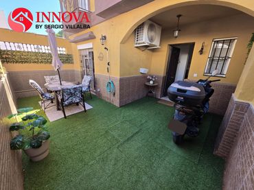 Casa a schiera con giardino in vendita a Camposoto