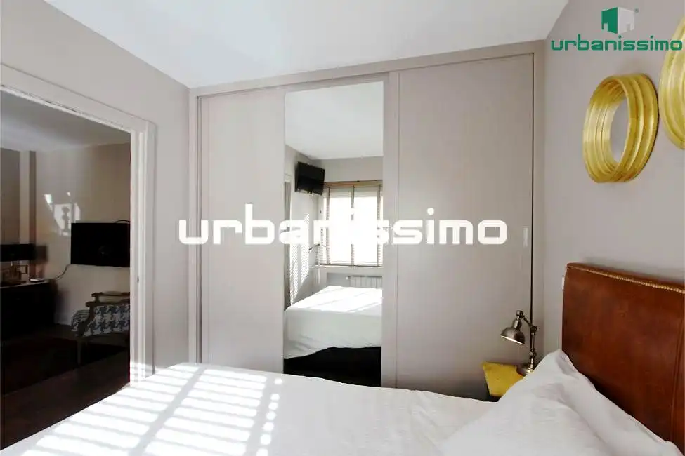 Habitación de Apartamento en venta en Madrid con Aire acondicionado, Calefacción y Amueblado
