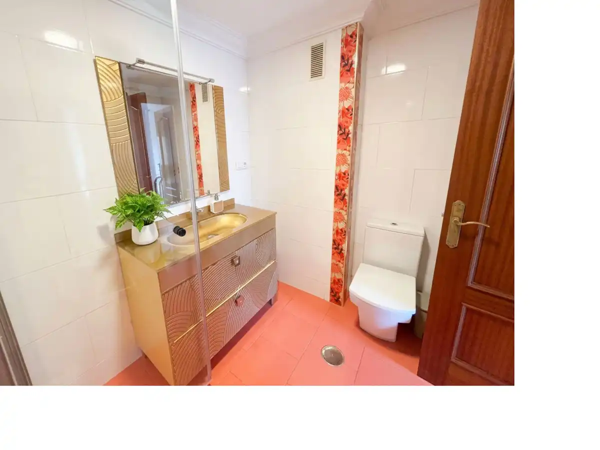 Baño de Piso en venta en Málaga con Amueblado