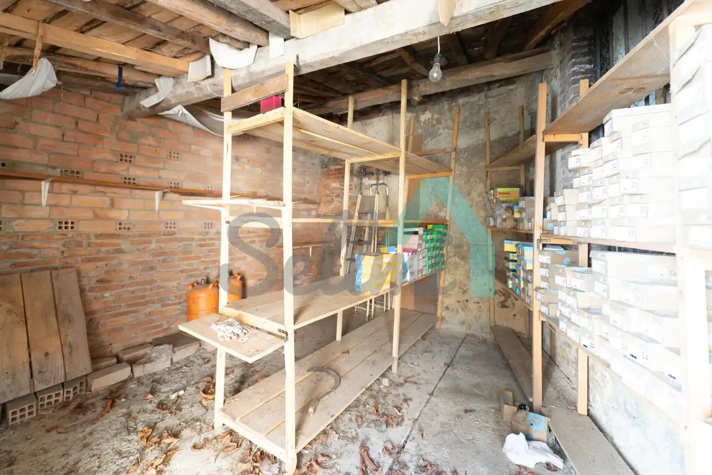 Edifici en venda en Boñar