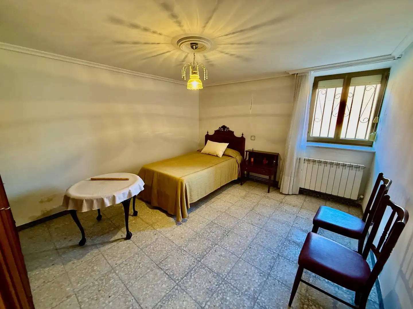 Schlafzimmer von Country house zum Verkauf in Toral de los Guzmanes