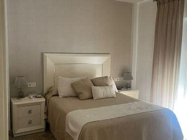 Maison mitoyenne avec balcon à vendre à La Carlota