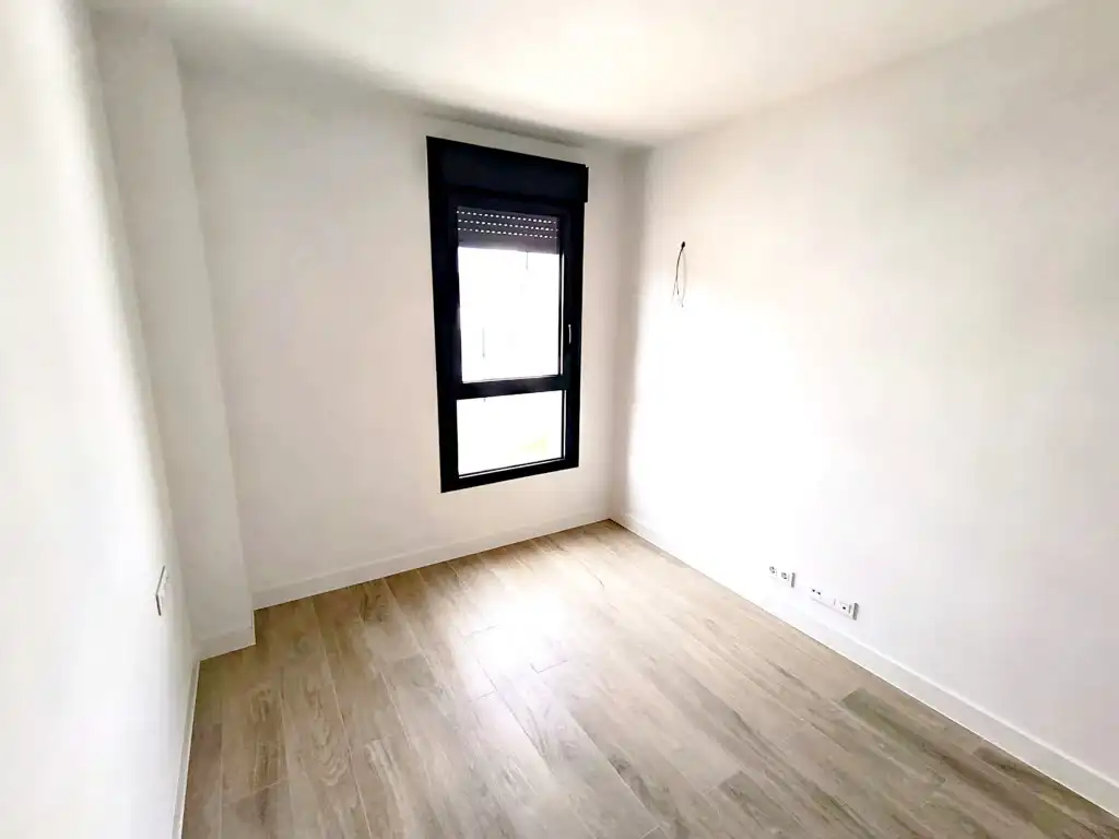 Schlafzimmer von Wohnung zur Miete in Cobeña mit Klimaanlage, Heizung und Terrasse