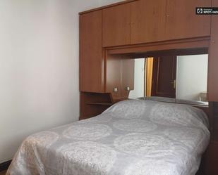 Bedroom of Flat to share in Bilbao   with Air Conditioner and Terrace