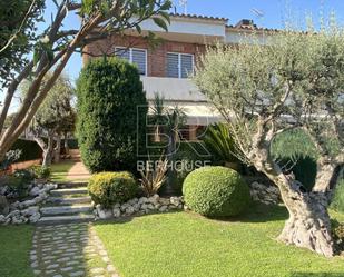 Garden of House or chalet for sale in El Masnou  with Air Conditioner, Heating and Private garden