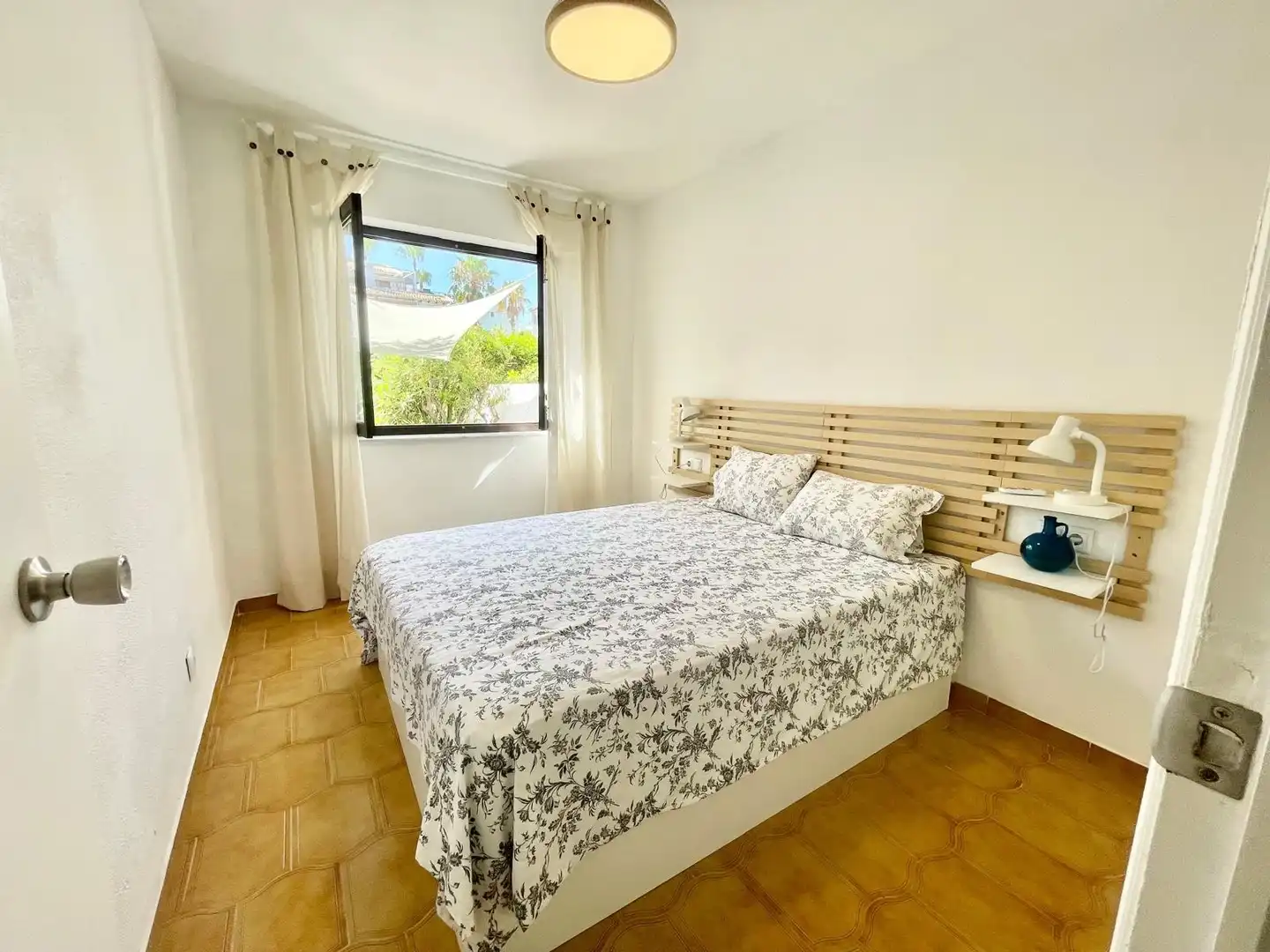 Dormitori de Casa o xalet de lloguer en Orihuela amb Terrassa, Piscina i Moblat
