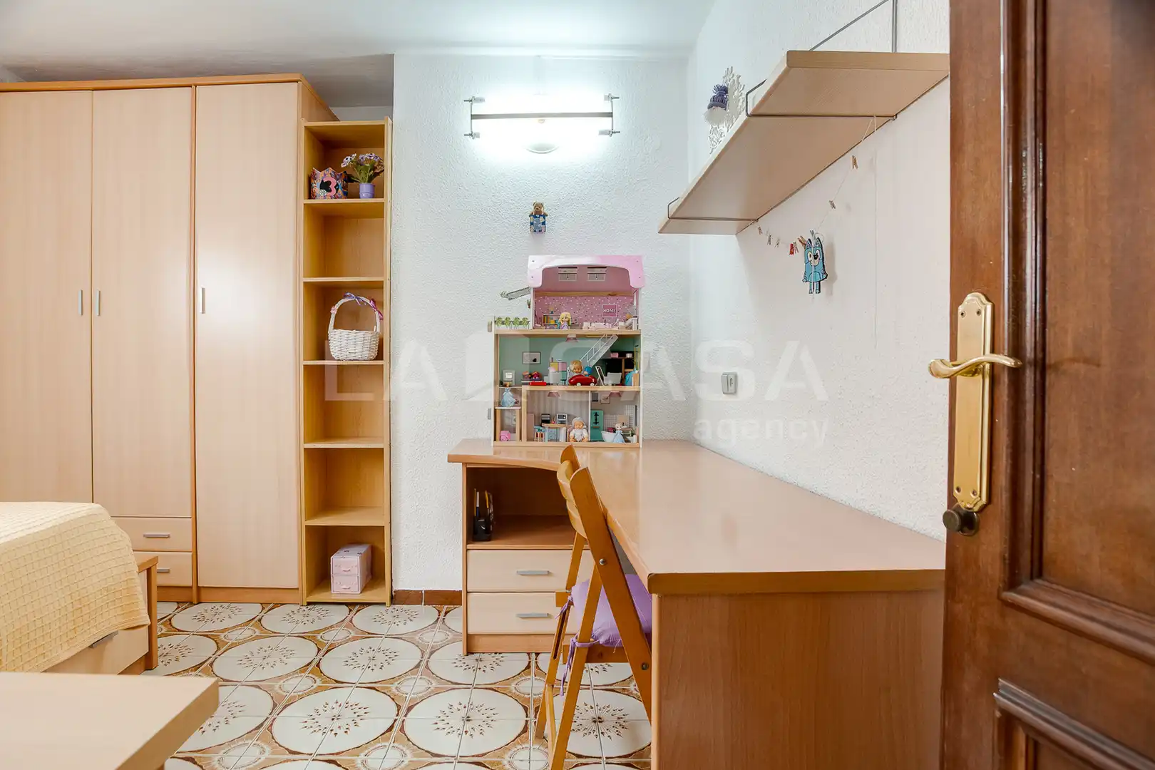Habitación de Piso en venta en Barcelona con Calefacción, Trastero y Balcón