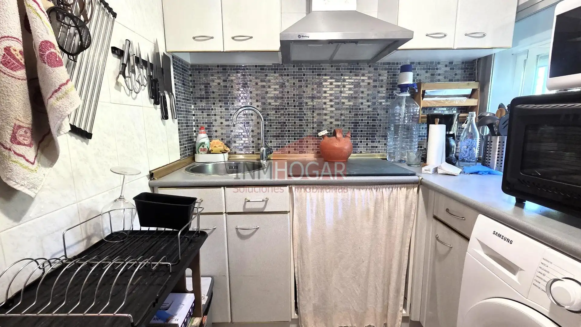 Kitchen of Houses for sale in Herradón de Pinares  with Heating, Private garden and Storage room