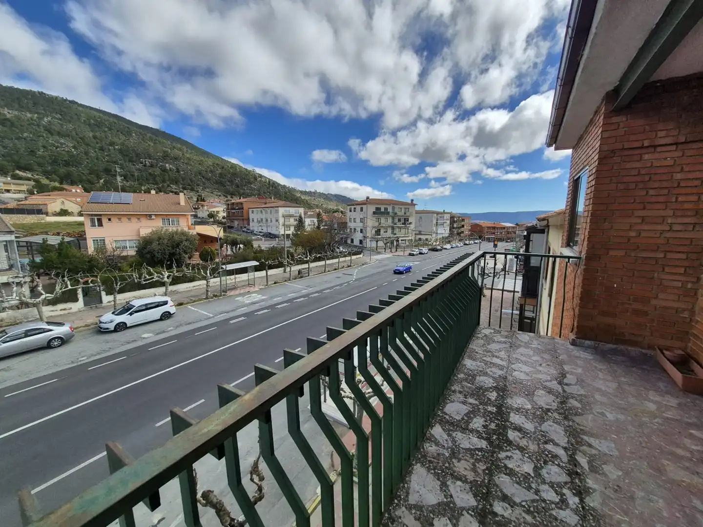 Vista exterior de Piso en venta en El Barraco  con Calefacción, Terraza y Amueblado