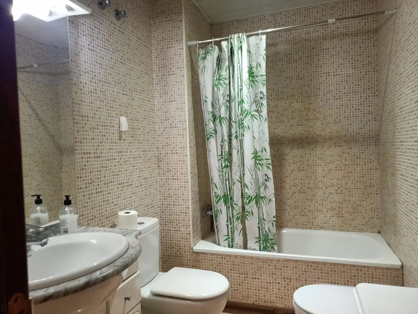 Baño de Piso en venta en Mollet del Vallès con Aire acondicionado, Calefacción y Parquet