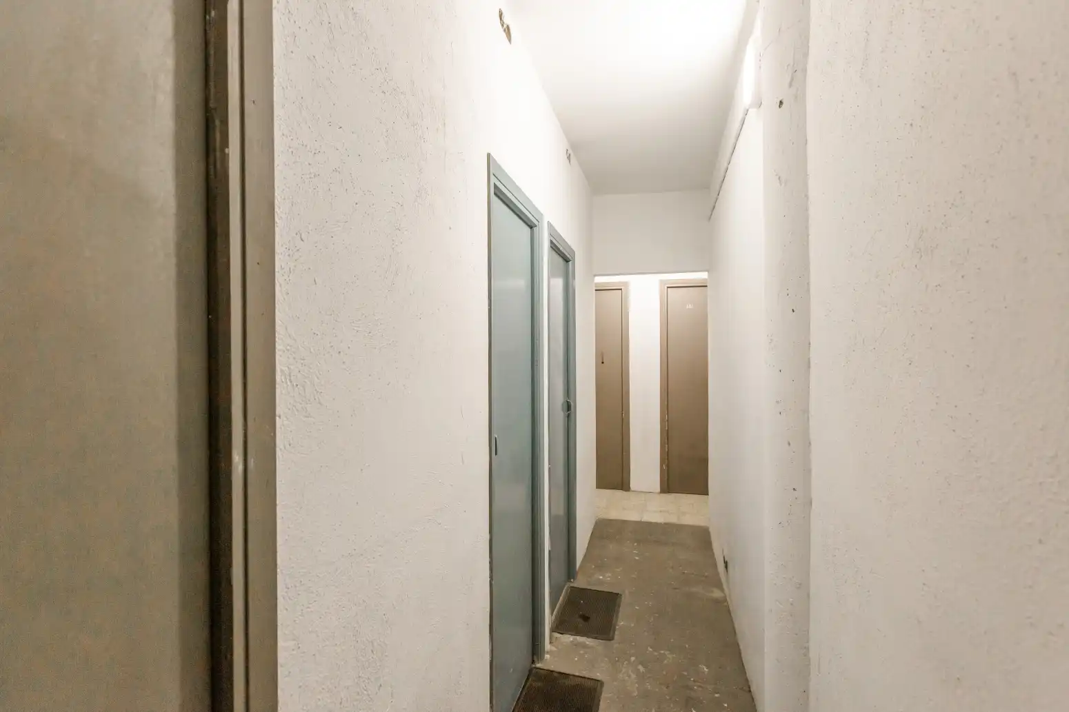 Piso en venta en  Pamplona / Iruña con Calefacción, Parquet y Trastero