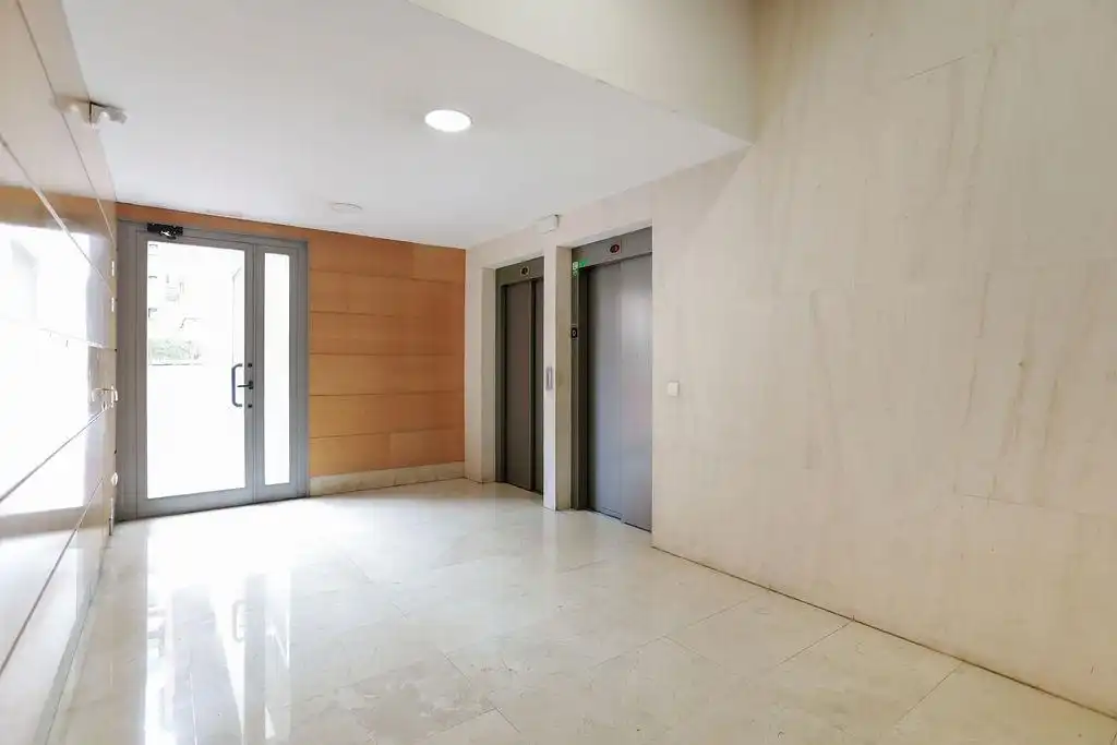 Piso en venta en Calle DR. ESPINOSA ORIVE 9, imagen 11