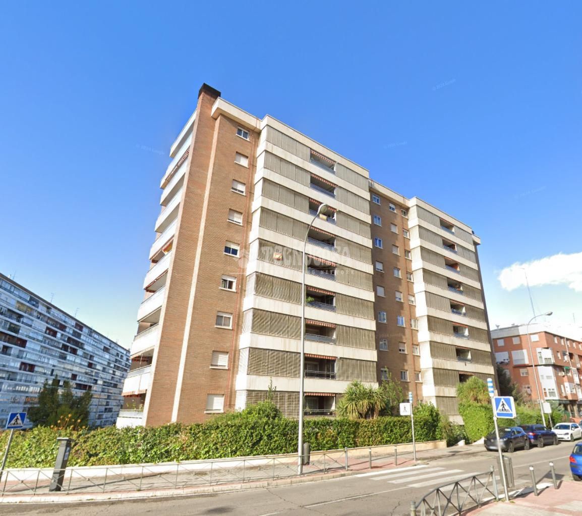 Vista exterior de Garaje en venta en  Madrid Capital