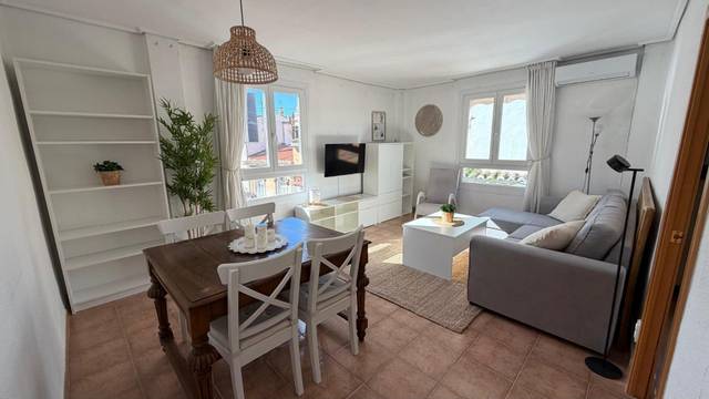 Apartamento en Alquiler en El Carme
